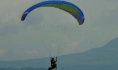 Puncak Dunu Jadi Magnet Wisata Baru di Gorontalo Utara, Paralayang Kian Diminati