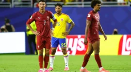 Portugal Gagal Menang atas Kolombia, Jalan Berat Menuju Babak Gugur Sudah Menanti Cristiano Ronaldo. (Foto: AFP/PATRICIA DE MELO MOREIRA/kompas)