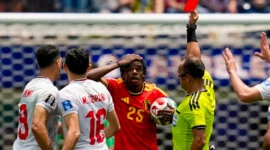 Iran Gagal Manfaatkan Kartu Merah Belgia, Duel Grup G Piala Dunia 2026 Berakhir Imbang 0-0. (Foto: (c) AP Foto/Gregory Bull/bola)