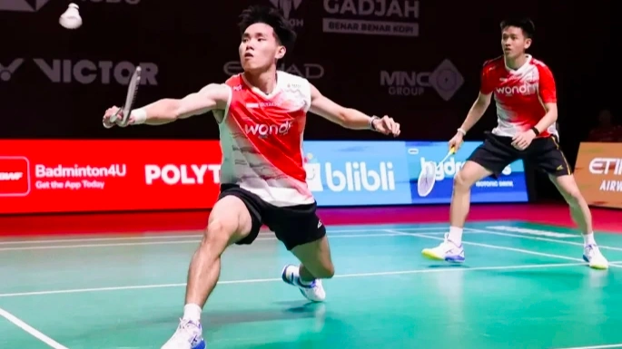 Raymond/Joaquin Singkirkan Seniornya Di Indonesia Open 2026, Tiket Final  Berhasil Diamankan. (Foto: badminton.ina/rri)