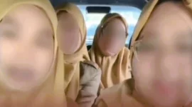 Video empat ASN berseragam di Pemkot Jambi membicarakan gaji ke-13 viral di media sosial. (Foto: jentik)