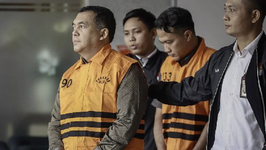 KPK Tahan Silmy Karim dalam Kasus Dugaan Korupsi Keimigrasian. (Antara/Dhemas Reviyanto/tempo)