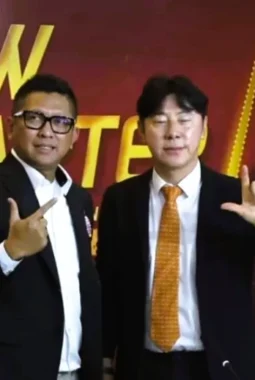 Shin Tae-Yong resmi jadi pelatih baru Persija Jakarta