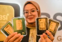Minat Investasi Emas Meledak, Bisnis Cicil Emas BSI Melonjak 97,9 Persen. (Foto: Fauzan/ANTARA FOTO/kumparan)