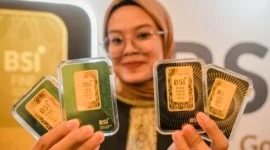 Minat Investasi Emas Meledak, Bisnis Cicil Emas BSI Melonjak 97,9 Persen. (Foto: Fauzan/ANTARA FOTO/kumparan)