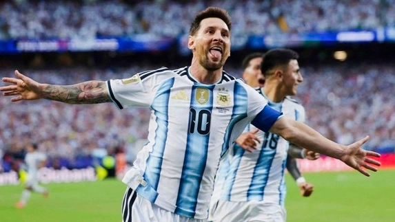 Messi Pecahkan Rekor Dunia! Argentina Tumbangkan Austria 2-0 dan Melaju ke 32 Besar. (Foto: REUTERS)