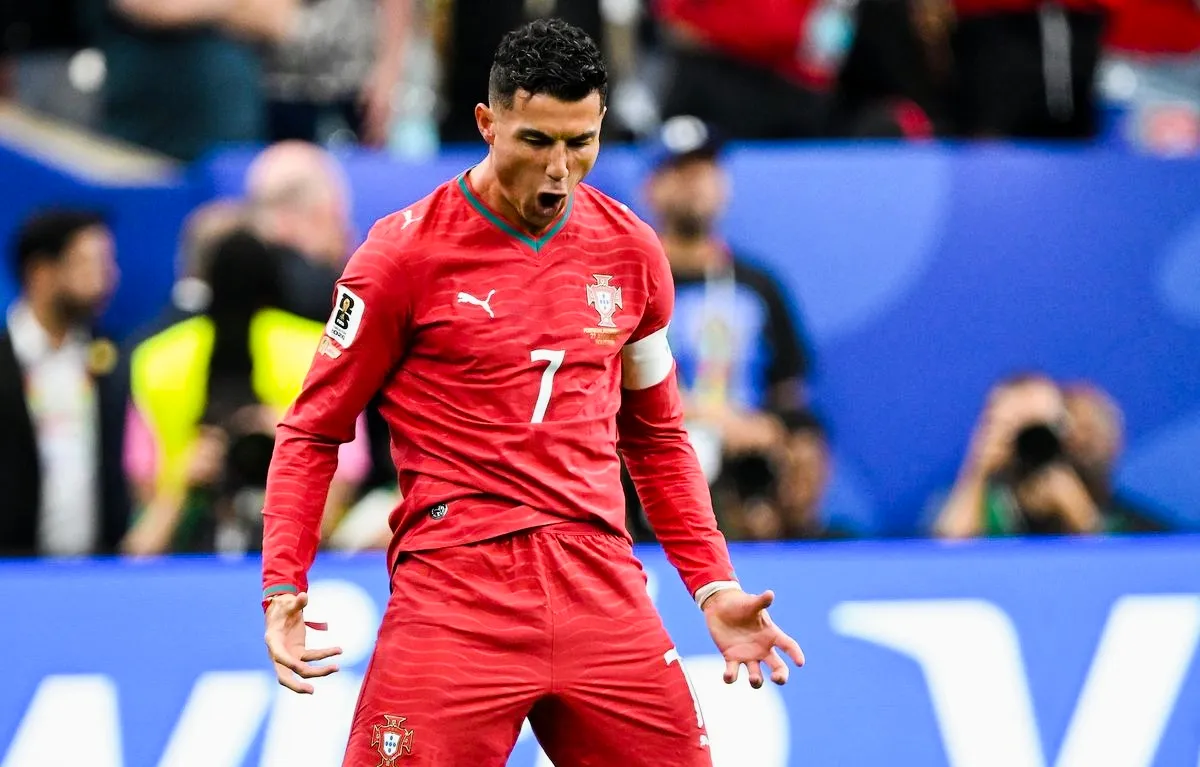 Masih Meragukan Ronaldo? Lihat Uzbekistan Dibikin 5-0 Oleh Portugal. (Foto: kompas)