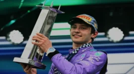 Kimi Antonelli Makin Kokoh di Puncak Klasemen F1 2026, Pendapatannya Capai Ratusan Miliar Rupiah. (AFP/CHANDAN KHANNA/mediaindonesia)