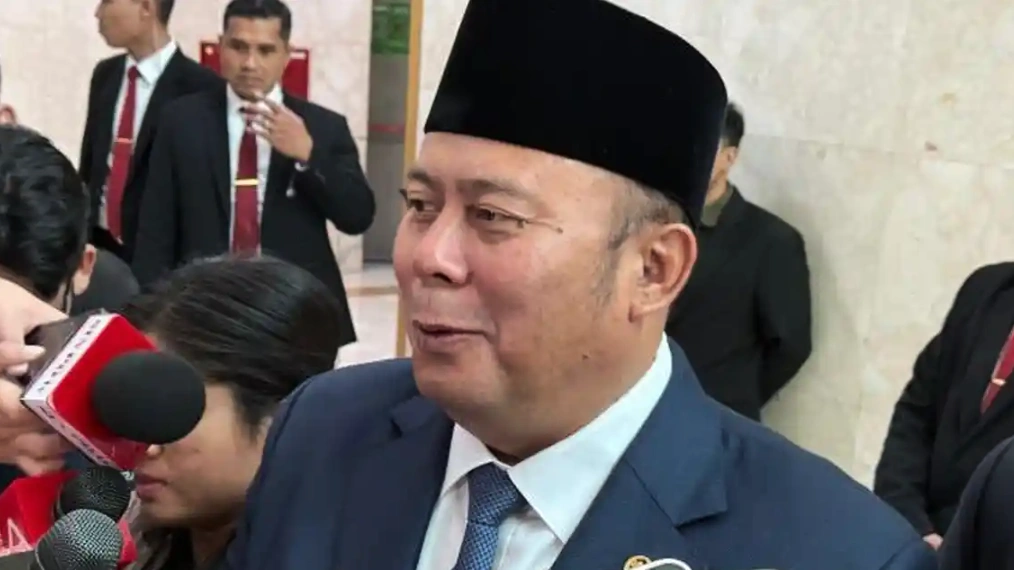 DPR Puji Kinerja Haji Era Prabowo, Biaya Turun dan Antrean Jemaah Dipangkas Jadi 26 Tahun. (Foto: tribunnews)