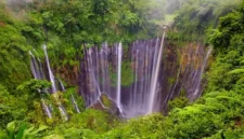 8 Air Terjun Terindah di Indonesia yang Wajib Masuk Daftar Liburan. (Foto: wikipedia)