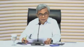 Ketua KPK Setyo Budiyanto dalam konferensi pers kasus dugaan korupsi pemerasan izin tinggal WNA. (Foto: Tangkapan layar youtube KPK RI/cnbcindonesia)