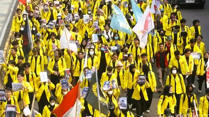 Ratusan Mahasiswa Akan Demo di DPR RI Hari Ini, Bawa Tiga Tuntutan Besar. (Foto: Gilang Faturahman/detikfoto)