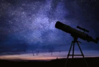 Mau Lihat Hujan Meteor? 8 Fenomena Langit Ini Siap Hiasi Langit Juli 2026. (Foto: Shutterstock/suara)