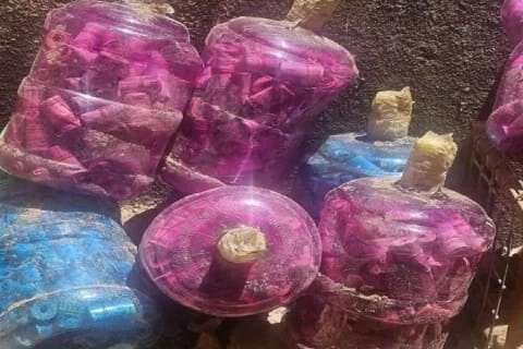 Terbongkar! Eks Wamen Sembunyikan Uang Korupsi dalam Galon Air, Nilainya Capai Ratusan Miliar Rupiah. (Foto: istimewa/inews)