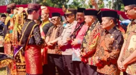 Bupati Monadi Menghadiri Kenduri Sko Sanggaran Agung (11 Juli 2026)
