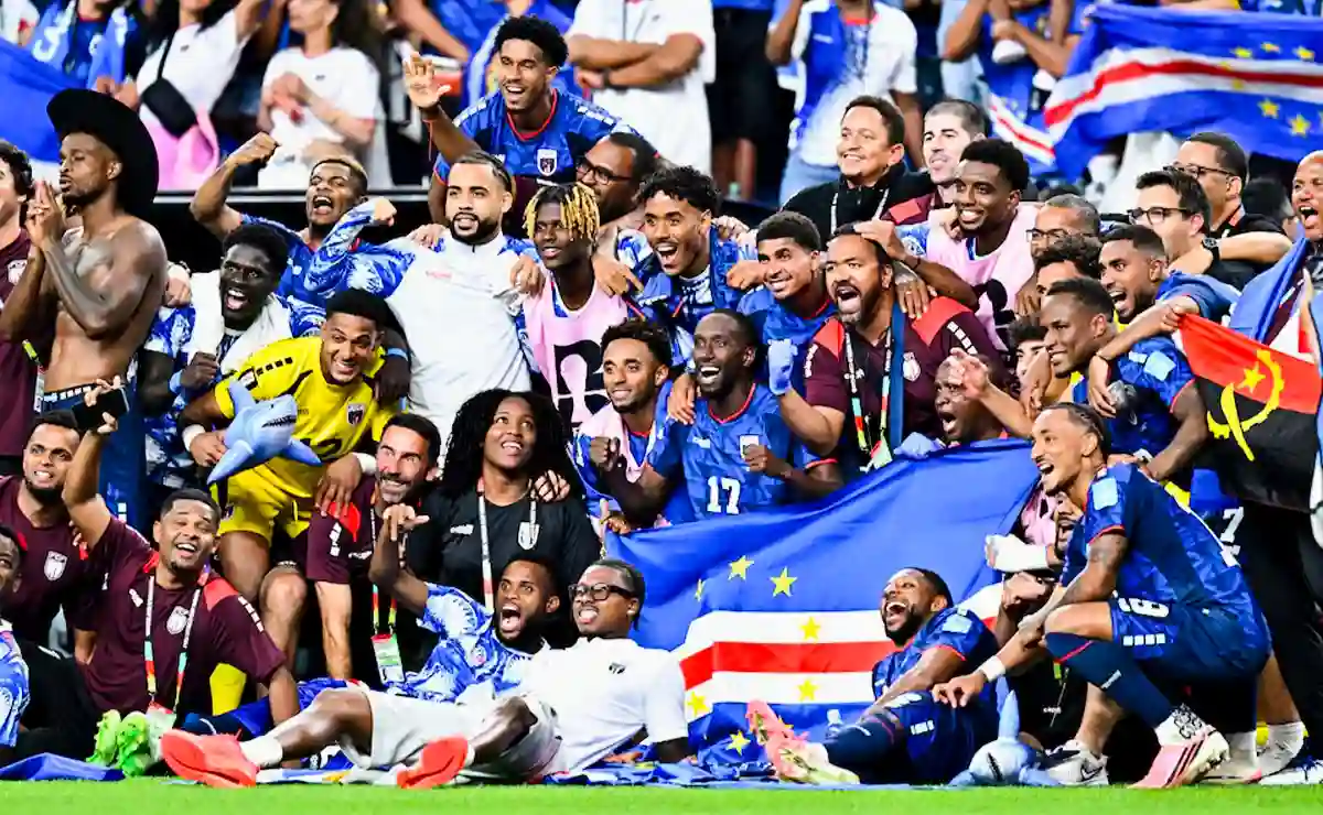 Ini Bukan Tentang Trofi, Tapi Kisah Negara Kecil Yang Menggetarkan Panggung Piala Dunia 2026. (Foto: REUTERS/Maria Lysaker/jpnn)