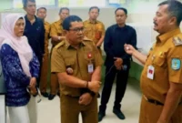Bupati Monadi Evaluasi RSUD Bukit Kerman, Fokus Tingkatkan Pelayanan BPJS Kesehatan. (Foto: Dedi Aguspriadi/metrojambi)