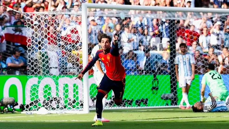 Spanyol Juara Piala Dunia 2026 Usai Kalahkan Argentina 1-0 di Final. (Foto: FIFA via Getty Images/Michael Regan - FIFA/detik)