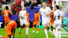 Gol Haaland di Menit Akhir Antar Norwegia Melangkah ke Babak 16 Besar, Brasil Jadi Lawan Berikutnya. (Foto: Michael Regan - FIFA/suaramardeka)