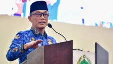 BKN Terapkan Uji Coba ASN Kerja Dekat Rumah, Begini Penjelasan Zudan. (Foto: Dok. Pemprov Sulsel/kompas)