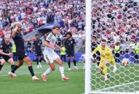 Belgia Singkirkan Amerika Serikat 4-1, De Ketelaere Bawa Setan Merah Tantang Spanyol di Perempat Final. (Foto: Getty Images/Robbie Jay Barratt - AMA/detik)