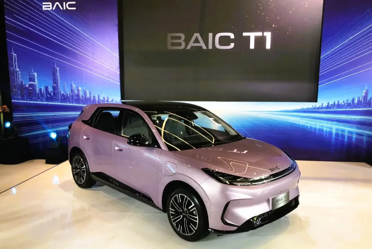 BAIC T1 Hadir dengan Fitur Parkir Otomatis, Mobil Listrik Rp300 Jutaan Rasa Premium. (Foto: kabaroto)