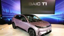 BAIC T1 Hadir dengan Fitur Parkir Otomatis, Mobil Listrik Rp300 Jutaan Rasa Premium. (Foto: kabaroto)