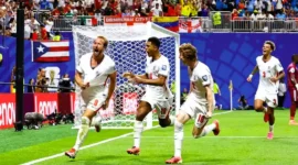 Sempat Tertinggal, Inggris Bangkit Lewat Dua Gol Harry Kane ke Babak 16 Besar. (Foto: detik)