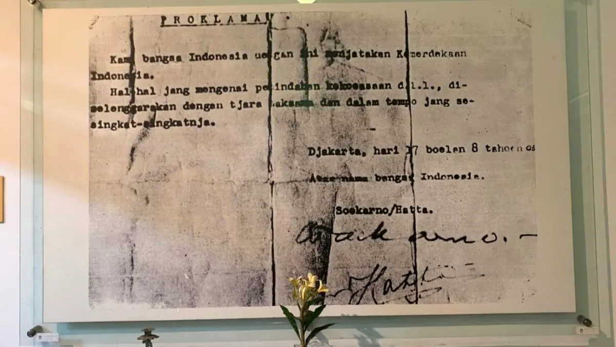 Naskah Proklamasi Kemerdekaan RI: Isi Lengkap, Perubahan, dan Sejarah Perumusannya. (Foto: kompas.com/REZA AGUSTIAN)