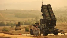 Senjata Canggih Paling Diburu Dunia Kini Menganggur di Ladang Ukraina, Ada Apa? (Foto: Dok. U.S. Department of Defense/cnnindonesia)