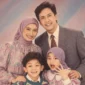 10 Prompt Foto 80-an ChatGPT, dari Gaya Studio hingga Album Keluarga Jadul. (Gambar: Ilustrasi AI)