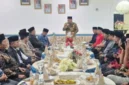 Wali Kota Alfin Terima Aspirasi Tokoh Adat, Sejumlah Pembangunan Jadi Bahasan. (Foto: batubara.redaksisatu)