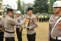 Polres Bungo PTDH Aipda Aviv Muharman Hakim, Kapolres Ingatkan Pentingnya Disiplin. (Foto: brito)