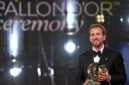 Harry Kane Raih Ballon d’Or 2026, Akhiri Penantian Inggris Sejak 2001. (Foto: FRANCK FIFE/AFP/kompas)