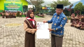 Zivanna Qinara, Siswi MTsN 6 Kerinci Raih Medali Emas Taekwondo Porprov 2026. (Foto: mtsn6kerinci.mdrsh)