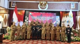 Al Haris Lantik 13 Pejabat Eselon II Pemprov Jambi. (Foto: jambiekspres.disway)