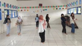Lewat Sanggar Seni Ilok Rupo, MTsN 4 Kerinci Dorong Siswa Lestarikan Seni dan Budaya Tradisional. (Foto: mtsn4kerinci.mdrsh)