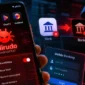 Waspada! Malware Hirudo Mengincar Aplikasi M-Banking, Bisa Curi PIN dan Kuras Saldo Rekening. (Gambar: detikINET via ChatGPT)